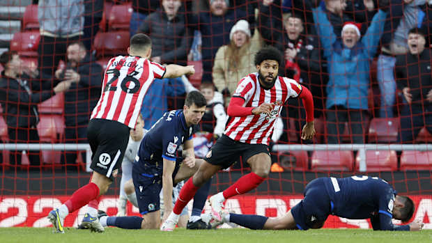 Ellis Simms Sunderland